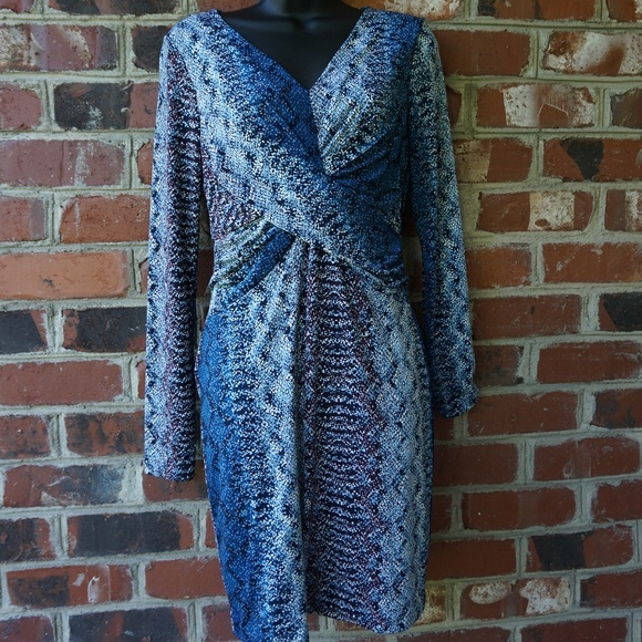 Ladies Metaphor Dress - Picture 1 of 6